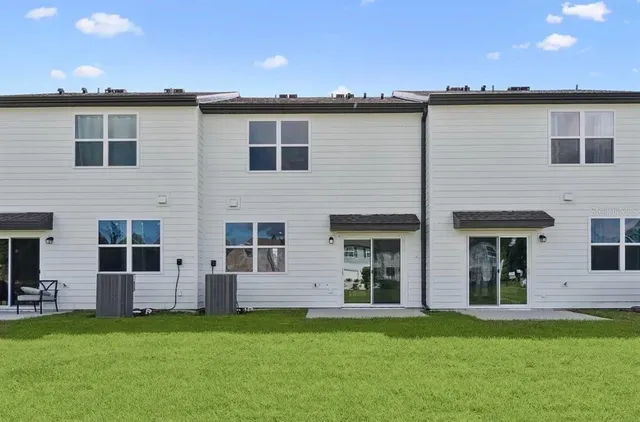 $2,100 | 3057 Temples Crossing Boulevard, Davenport, FL 33837