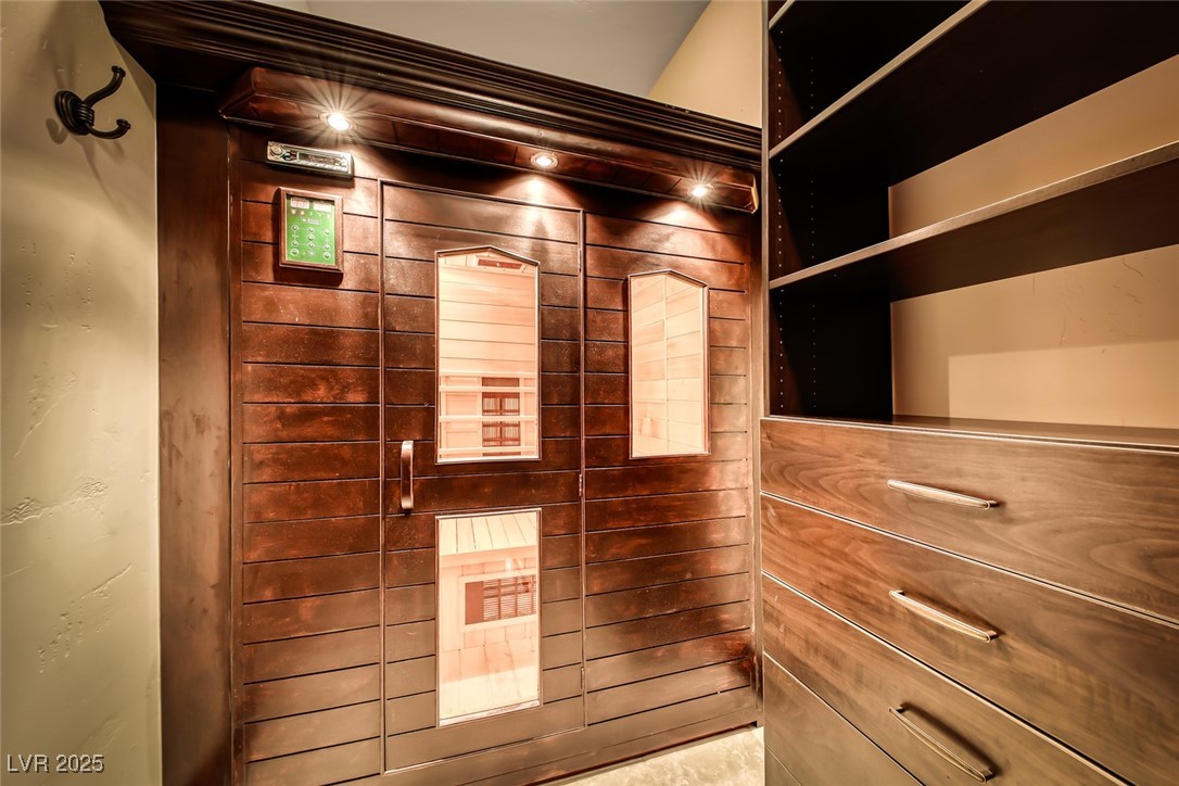 Undisclosed Address Henderson, NV 89011 - Photo 31 of 86