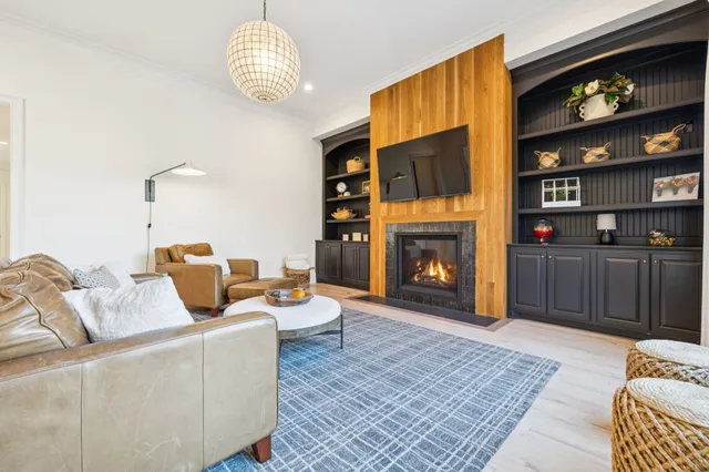 $1,200,000 | 3036 Americus Drive, Thompson's Station, TN 37179