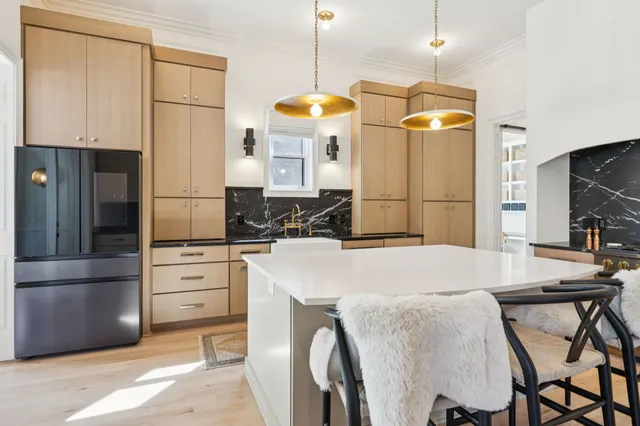 $1,200,000 | 3036 Americus Drive, Thompson's Station, TN 37179