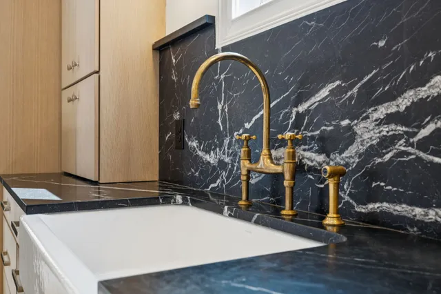 $1,200,000 | 3036 Americus Drive, Thompson's Station, TN 37179