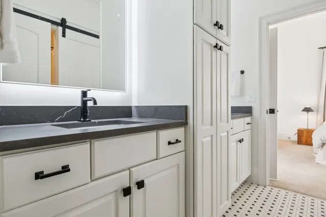 $1,200,000 | 3036 Americus Drive, Thompson's Station, TN 37179