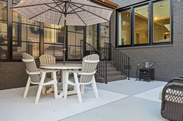 $1,200,000 | 3036 Americus Drive, Thompson's Station, TN 37179