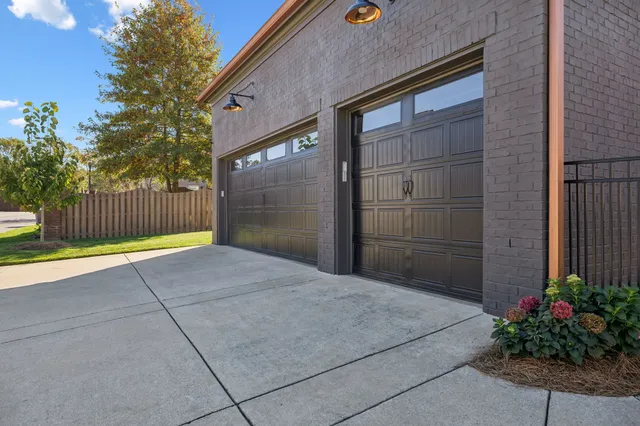 $1,200,000 | 3036 Americus Drive, Thompson's Station, TN 37179