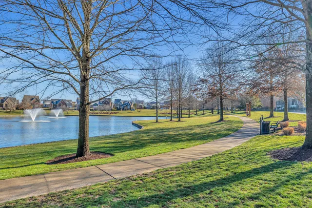 $1,200,000 | 3036 Americus Drive, Thompson's Station, TN 37179