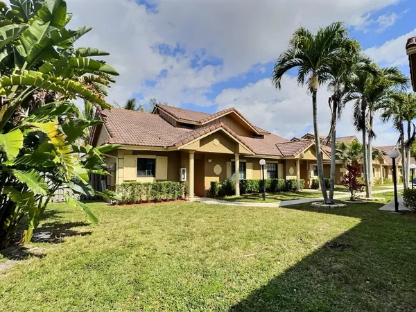 $2,650 | 2652 Riverside Drive, Coral Springs, FL 33065