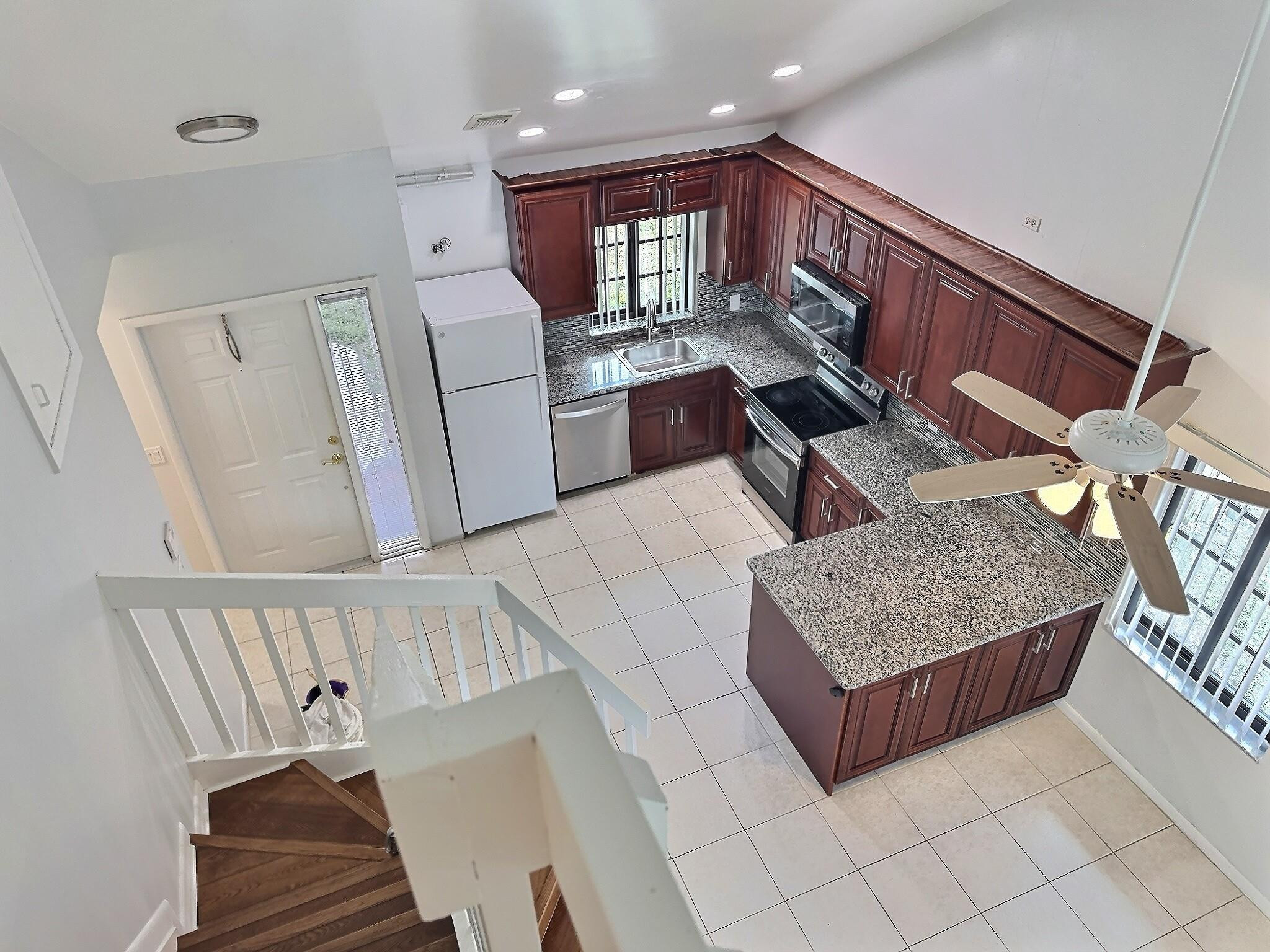 2652 Riverside Drive Coral Springs, FL 33065 - Photo 21 of 23 Photo 21