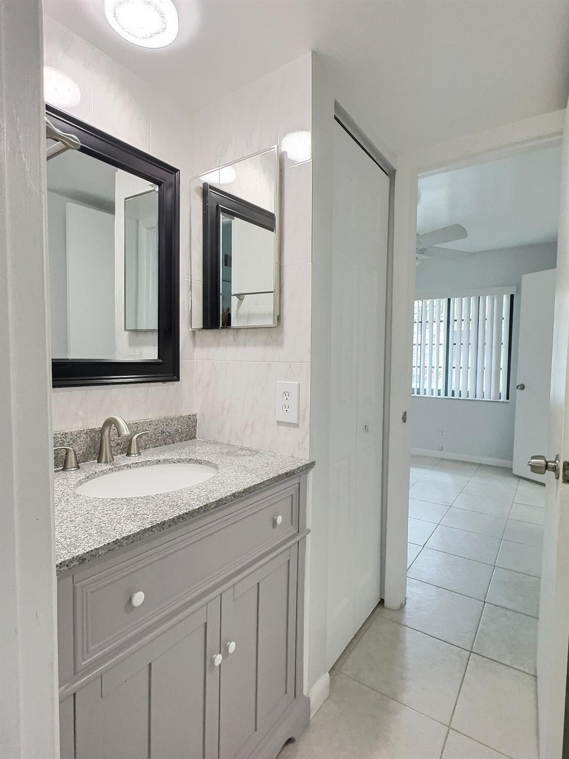 2652 Riverside Drive Coral Springs, FL 33065 - Photo 10 of 23 Jack & Jill Bath