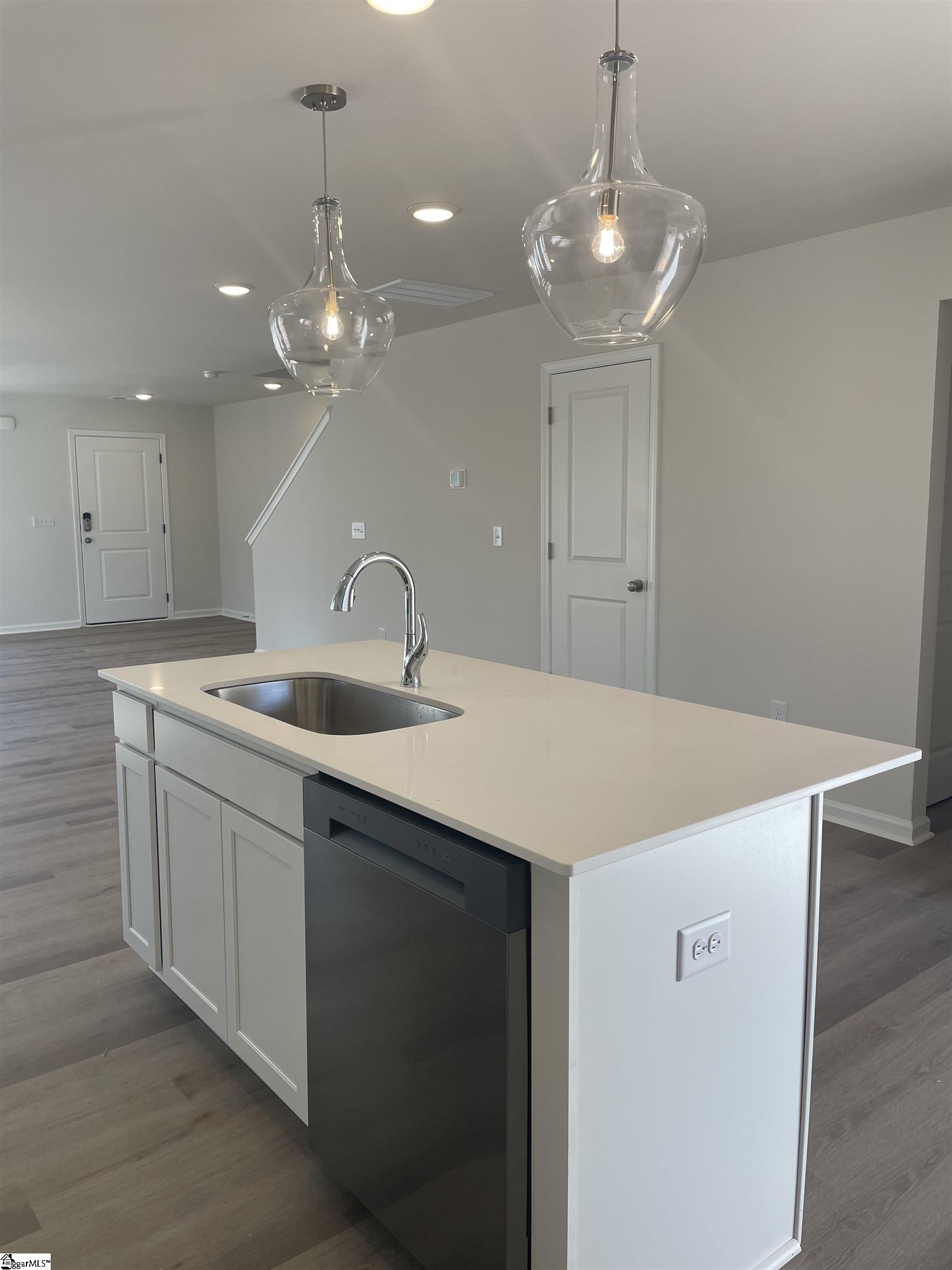 102 Wyndham Way Laurens, SC 29360 - Photo 12 of 30