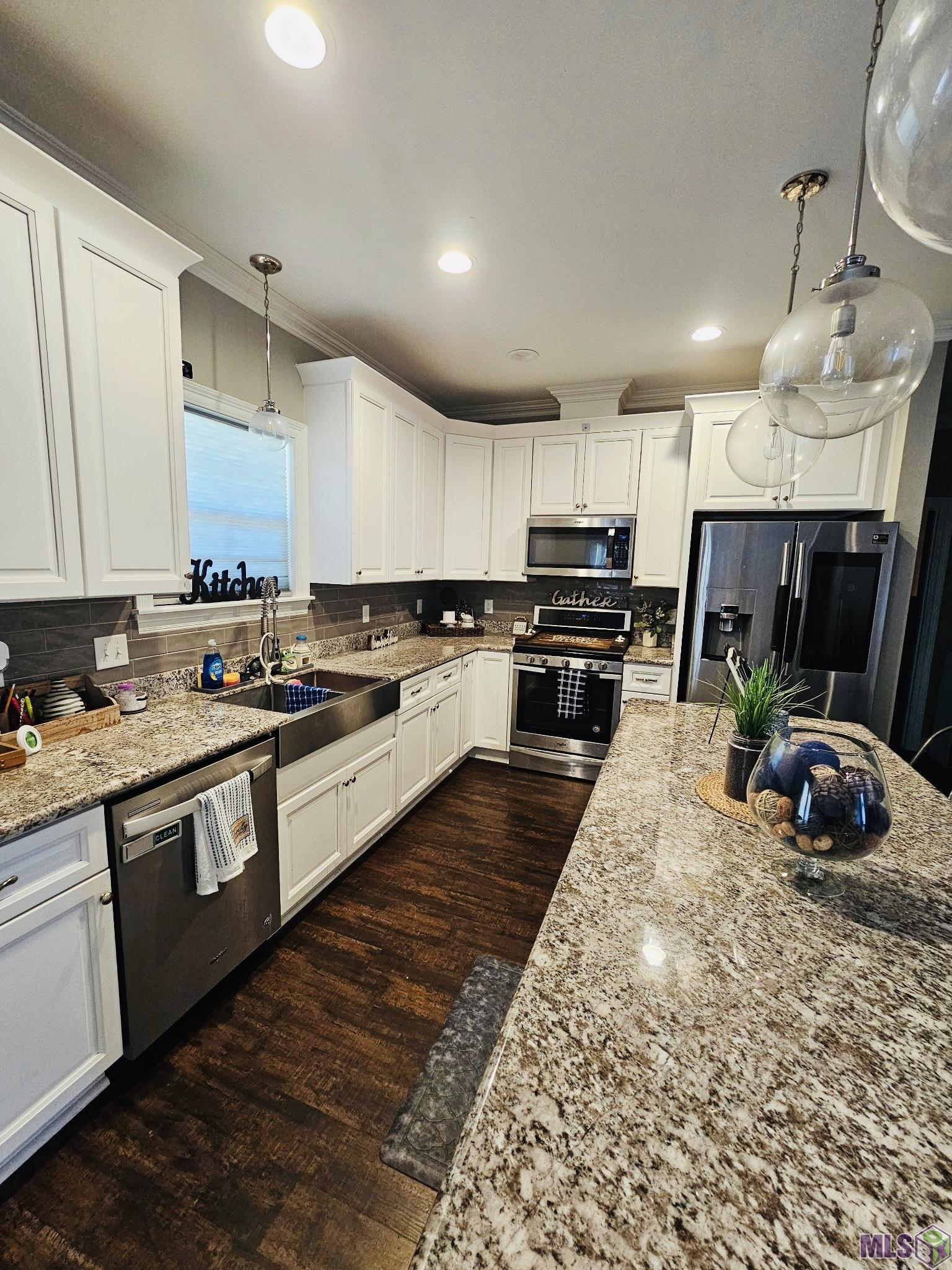 202 Derusso Street Houma, LA 70364 - Photo 4 of 6