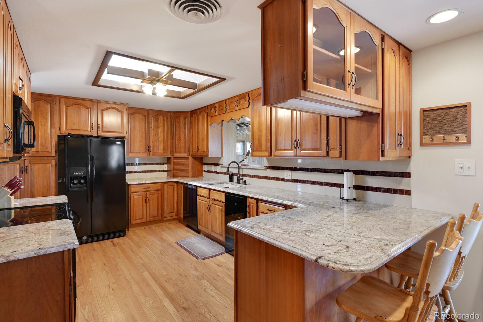 12537 West 38th Drive Wheat Ridge, CO 80033 - Photo 9 of 37