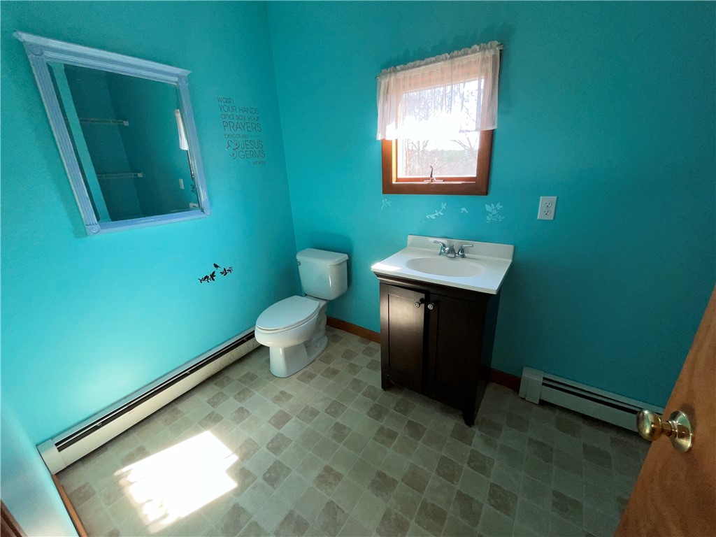 22 High Street Scituate, RI 02831 - Photo 10 of 17