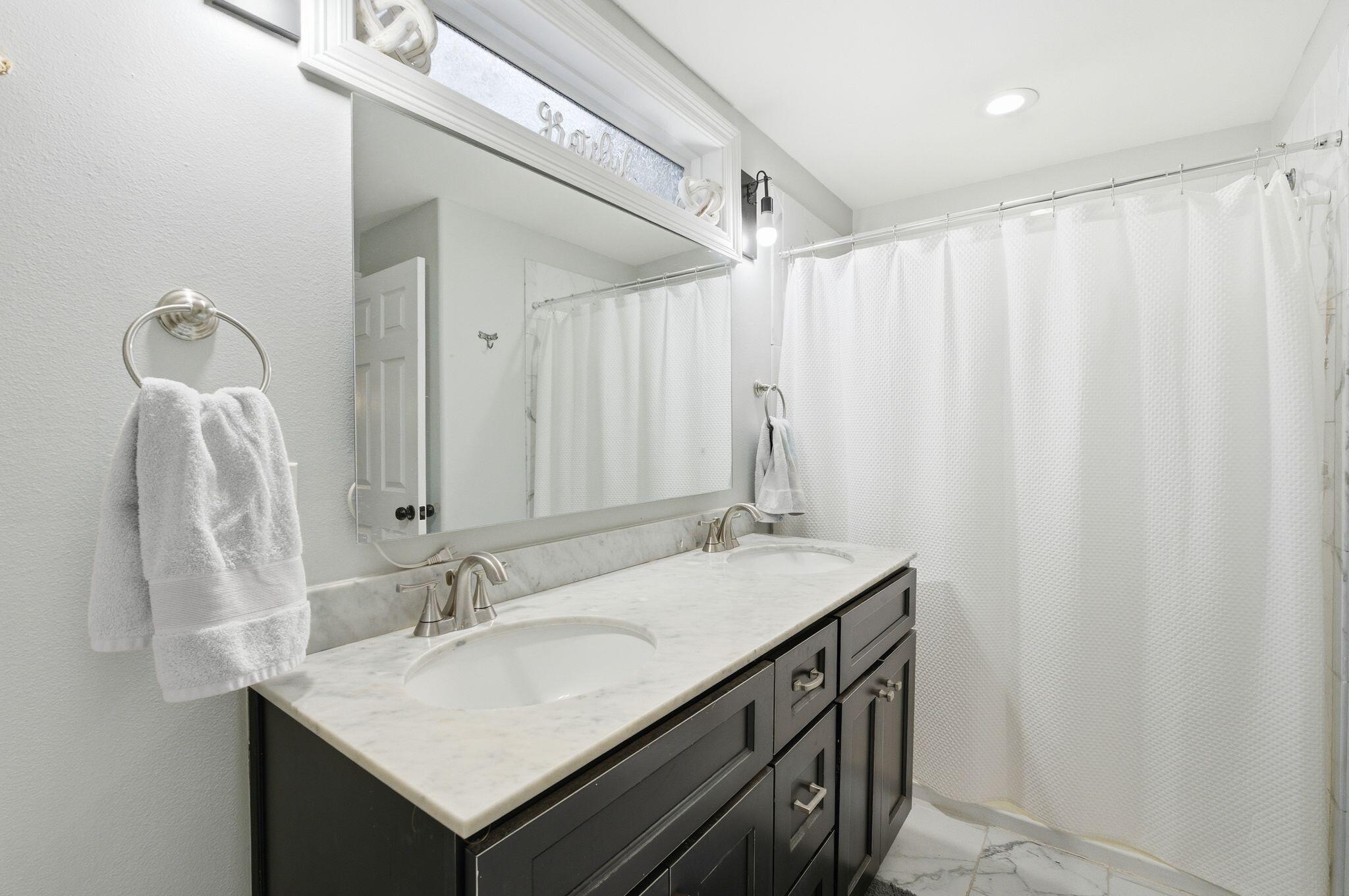 85 Marsh Avenue Freeport, FL 32439 - Photo 11 of 21 016