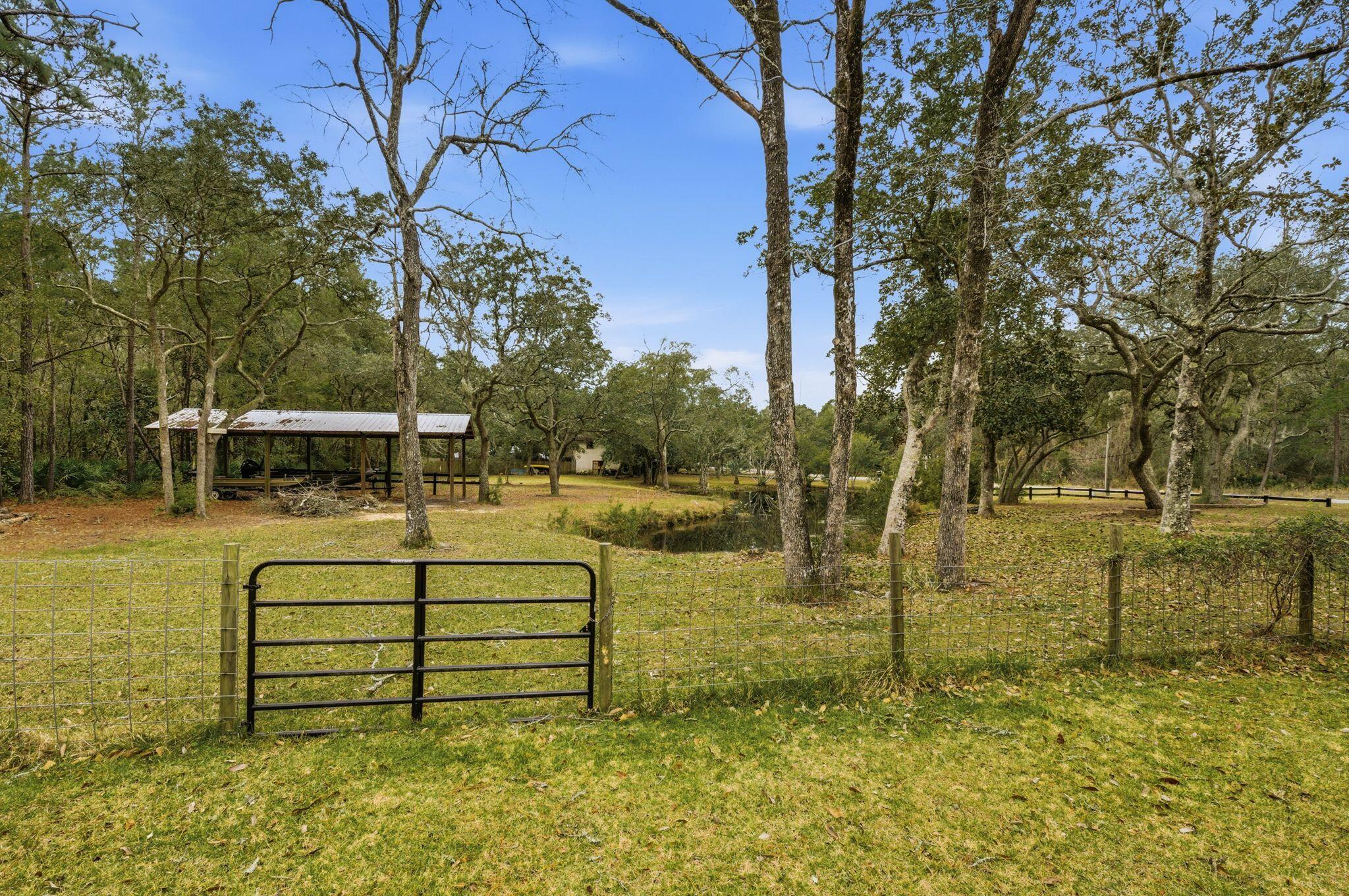 85 Marsh Avenue Freeport, FL 32439 - Photo 20 of 21 020