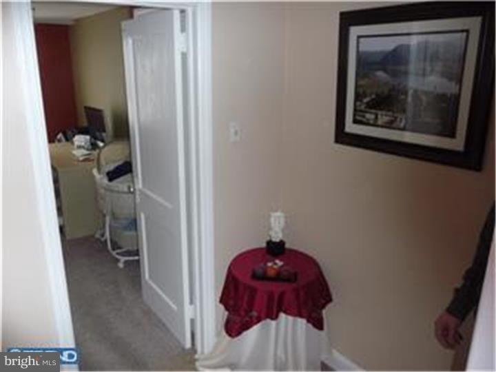 140 Alverstone Road Clifton Heights, PA 19018 - Photo 7 of 19 Gallery Image 7