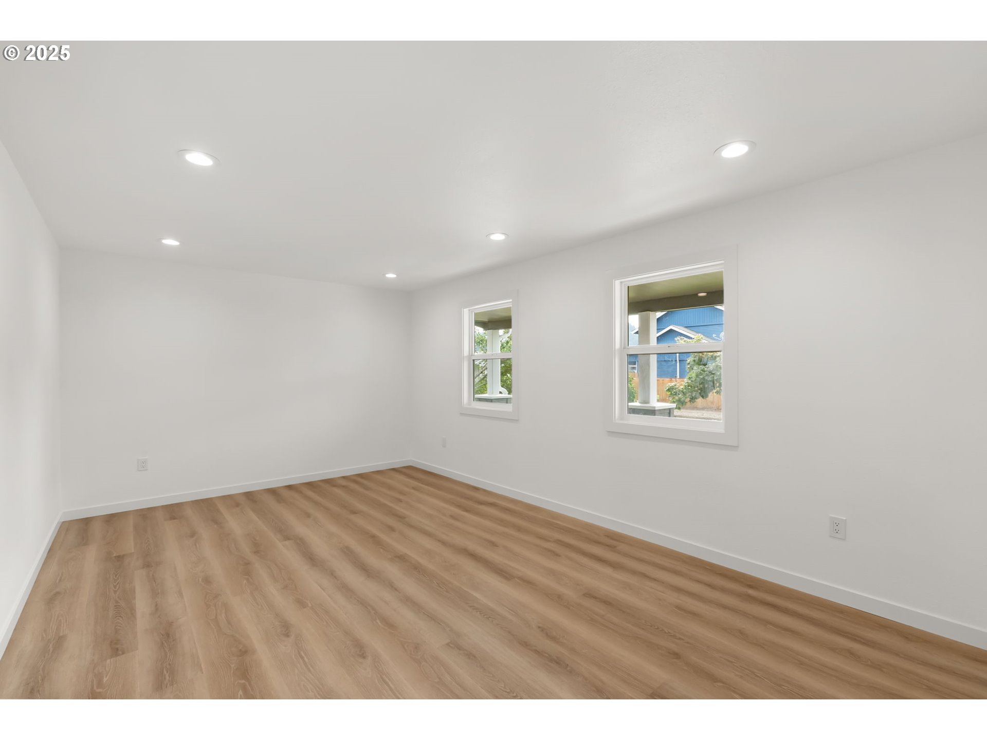 487 72nd Street Springfield, OR 97478 - Photo 6 of 23 a view of an empty room with a window