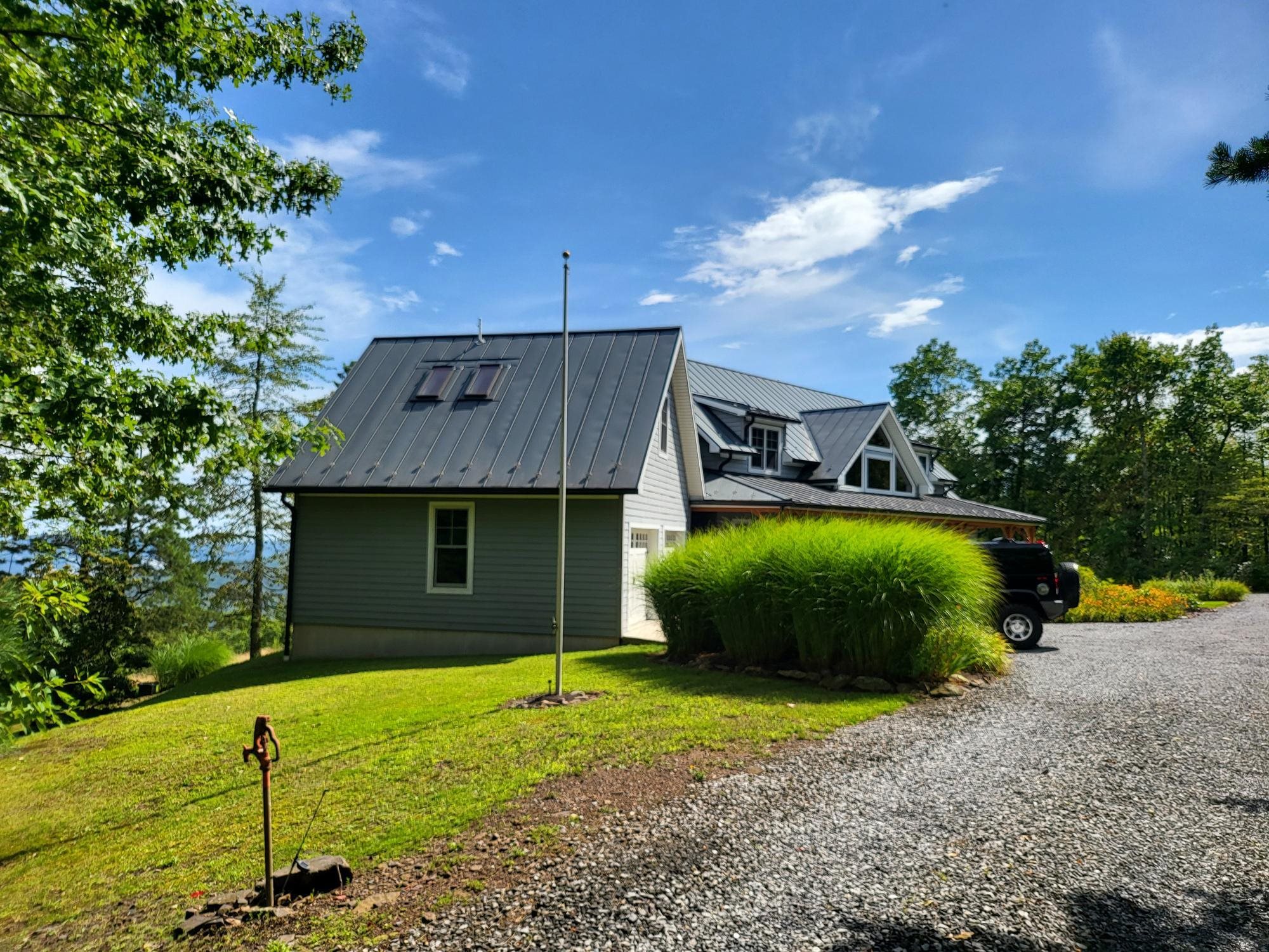 419 Airport Road Hot Springs, VA 24445 - Photo 8 of 42 Gallery Image 8