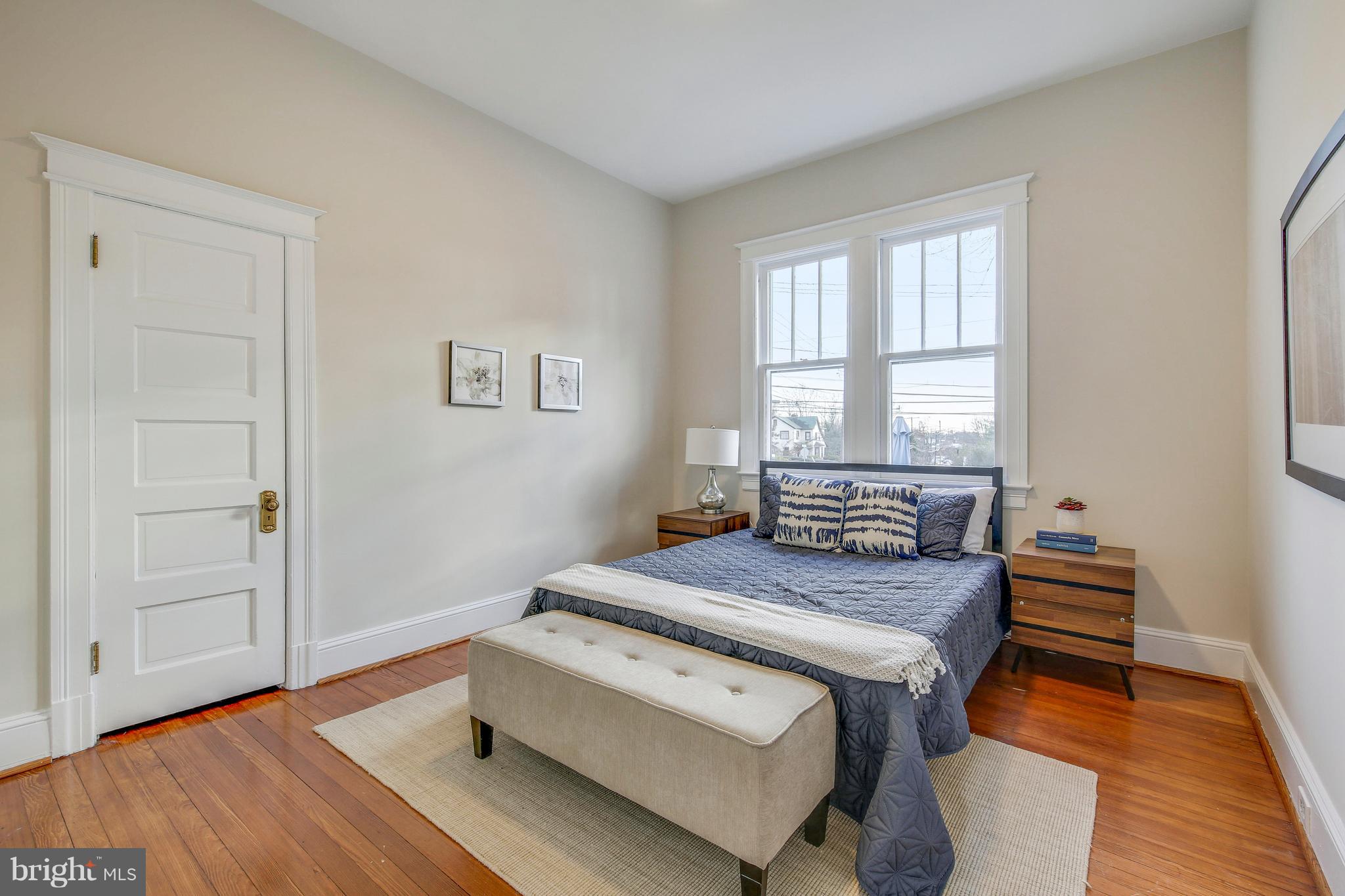 9402 Warren Street Silver Spring, MD 20910 - Photo 16 of 42