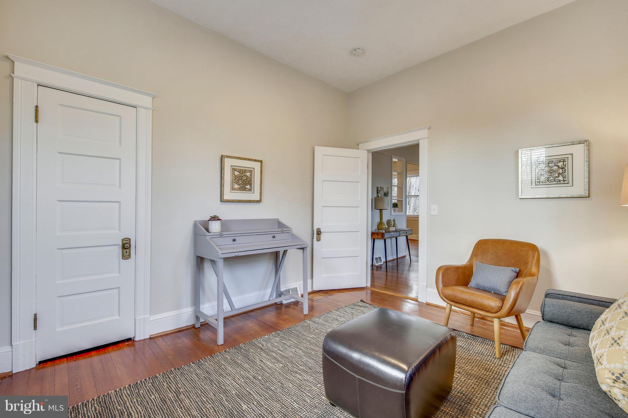 9402 Warren Street Silver Spring, MD 20910 - Photo 19 of 42