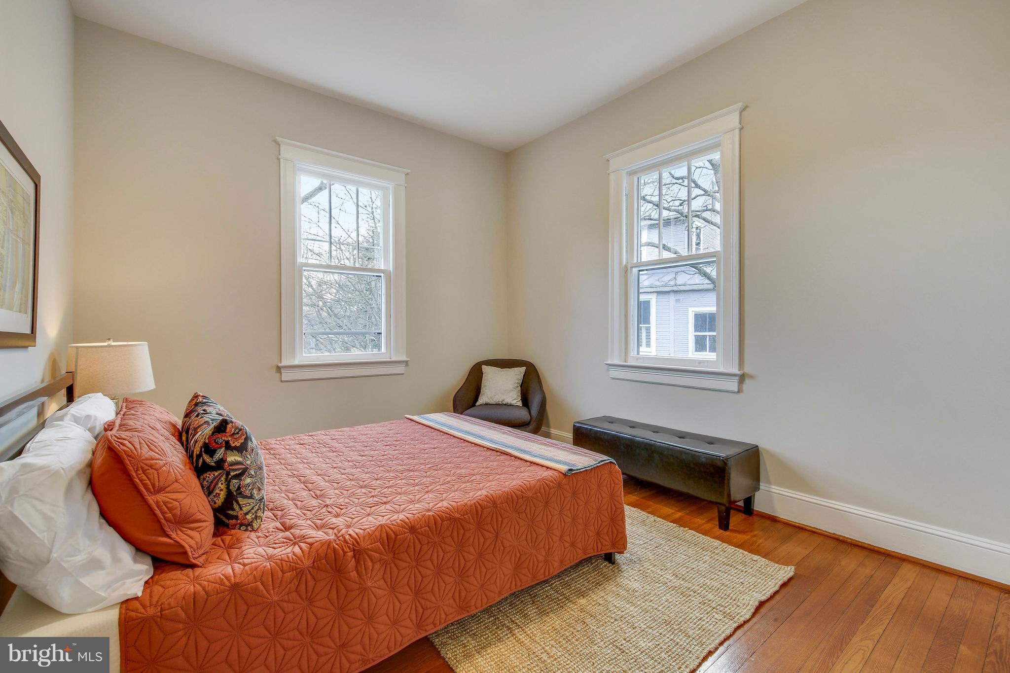 9402 Warren Street Silver Spring, MD 20910 - Photo 23 of 42