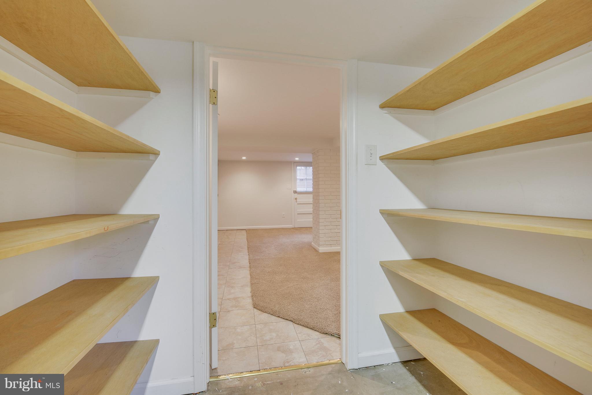 9402 Warren Street Silver Spring, MD 20910 - Photo 31 of 42