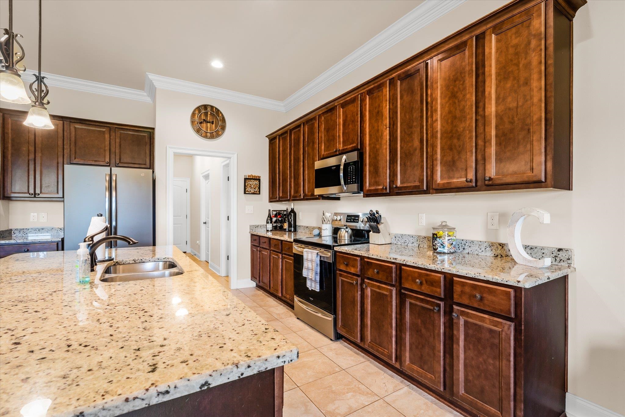 9912 Dunleith Loop Daphne, AL 36526 - Photo 8 of 23 Kitchen
