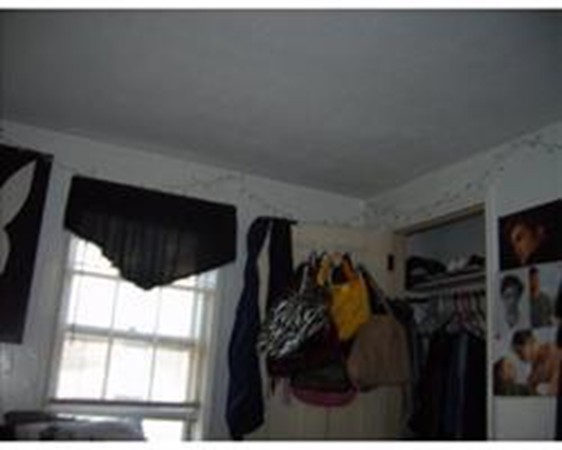 74 Main Street Saugus, MA 01906 - Photo 9 of 10 Gallery Image 9