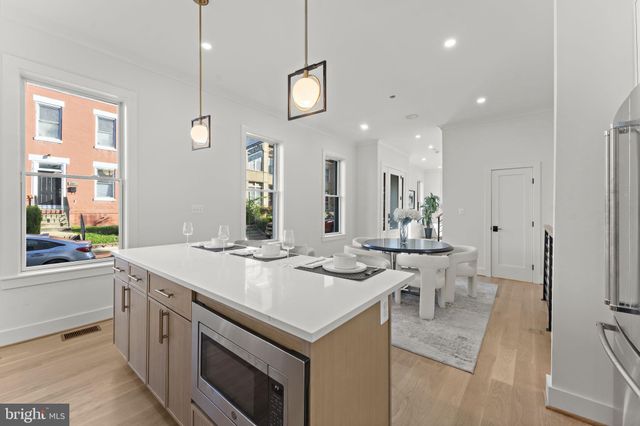 $1,299,000 | 600 U Street Northwest, Washington, DC 20001