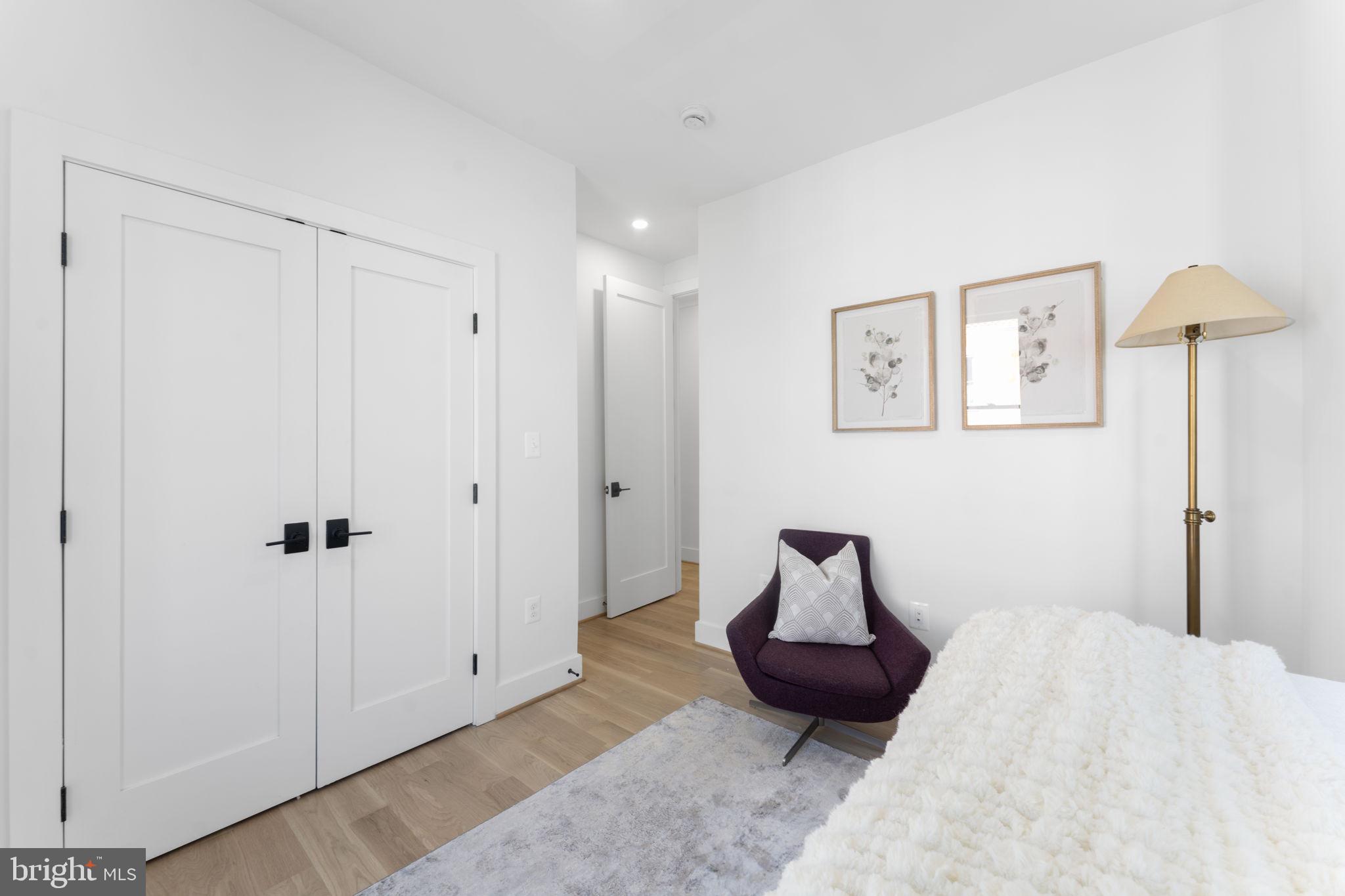 600 U Street Northwest Washington, DC 20001 - Photo 31 of 54 a bedroom with a bed and a window