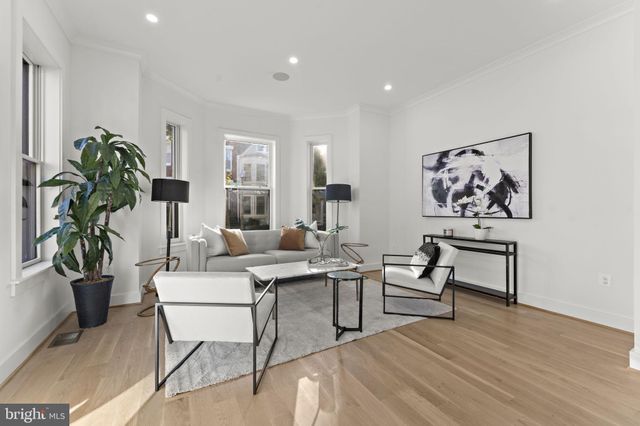 $1,299,000 | 600 U Street Northwest, Washington, DC 20001