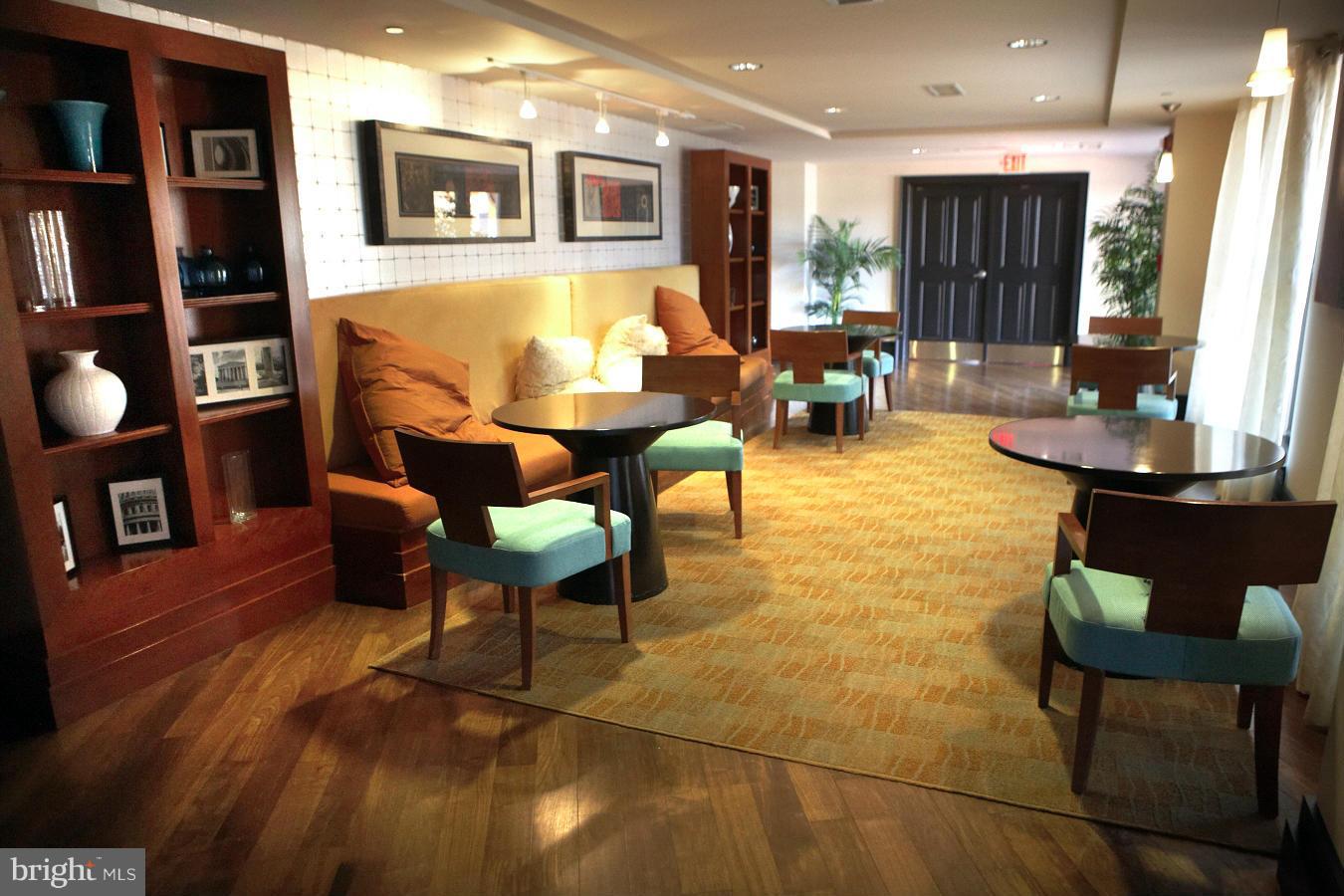 777 7th Street Northwest, Unit 524 Washington, DC 20001 - Photo 30 of 30 Building Lounge West