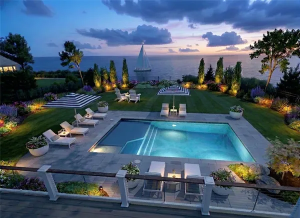 $5,950,000 | 125 Heidi Drive, Portsmouth, RI 02871