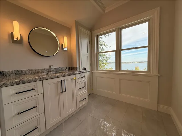 $5,950,000 | 125 Heidi Drive, Portsmouth, RI 02871