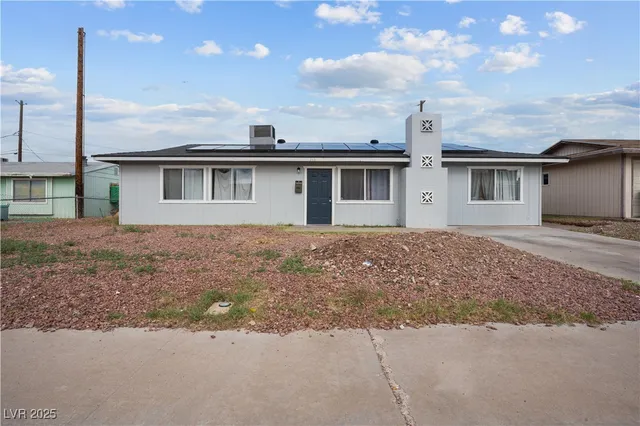 $360,000 | 213 Valley Forge Avenue, Henderson, NV 89015