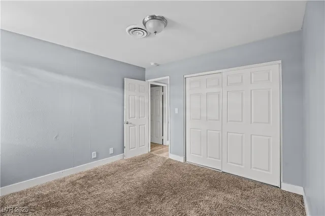 $360,000 | 213 Valley Forge Avenue, Henderson, NV 89015