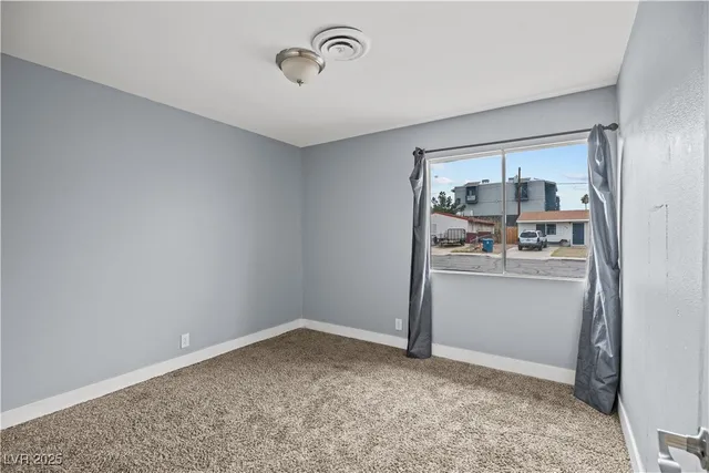 $360,000 | 213 Valley Forge Avenue, Henderson, NV 89015