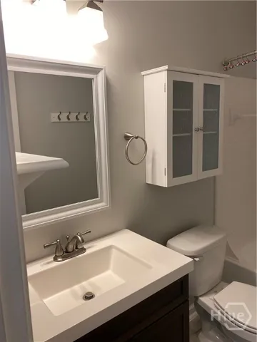 $262,000 | 1035 South Barnett Shoals Road, Unit 125, Athens, GA 30605