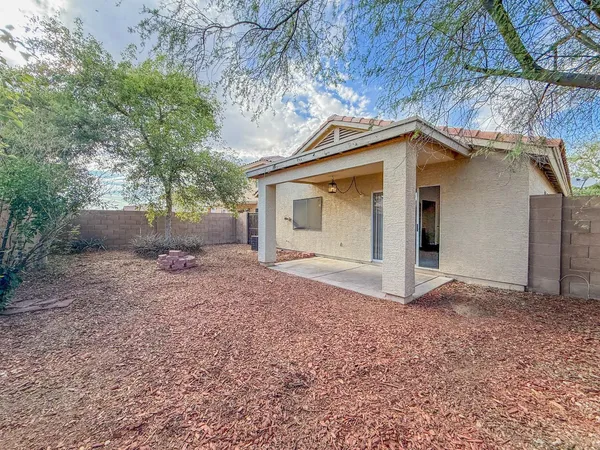 $1,795 | 12605 West Shaw Butte Drive, El Mirage, AZ 85335