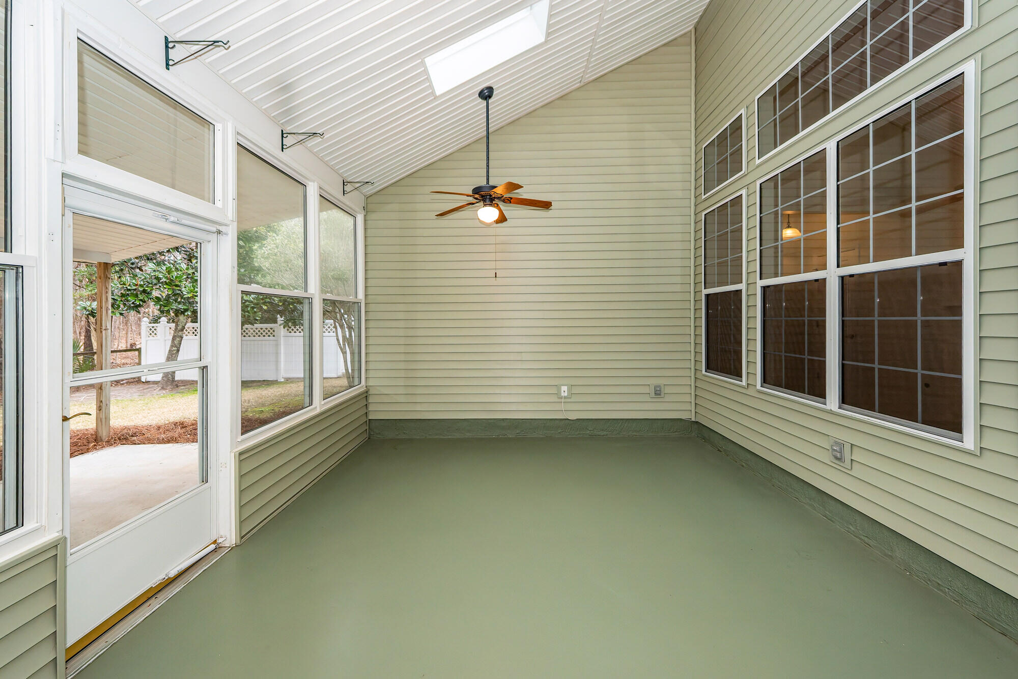 6044 Fieldstone Circle Charleston, SC 29414 - Photo 22 of 57 45