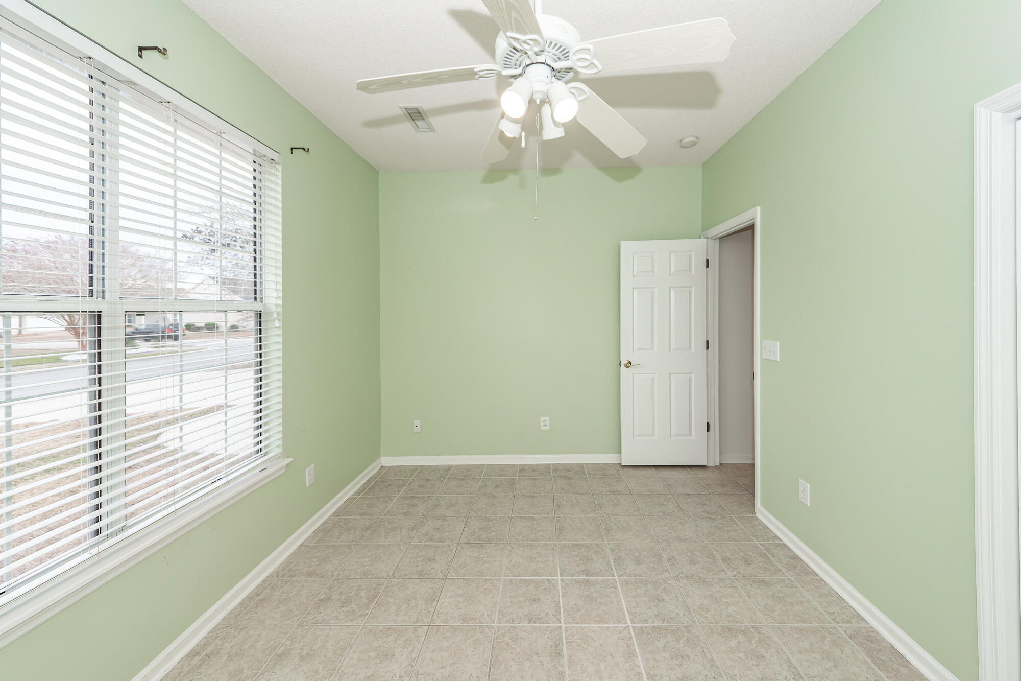 6044 Fieldstone Circle Charleston, SC 29414 - Photo 36 of 57 28