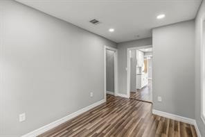 5210 Pickfair Street Houston, TX 77026 - Photo 14 of 18