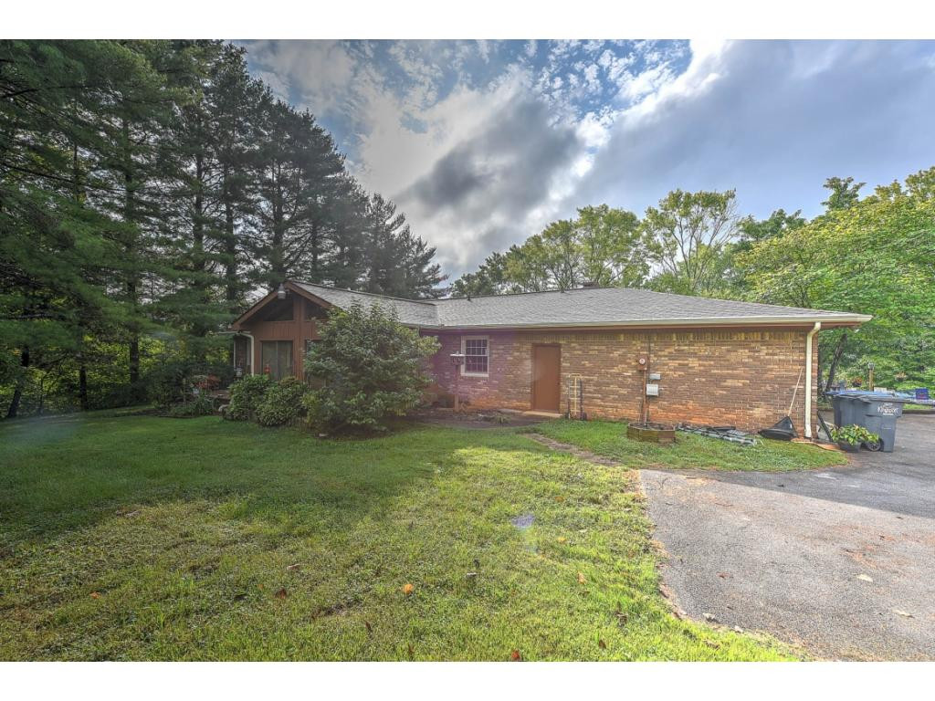 5408 Orebank Road Kingsport, TN 37664 - Photo 32 of 34 Photo 32