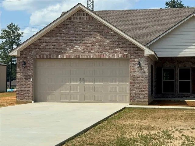 $399,000 | 515 Sophie Lane, Dry Prong, LA 71423