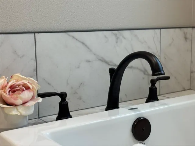 $399,000 | 515 Sophie Lane, Dry Prong, LA 71423