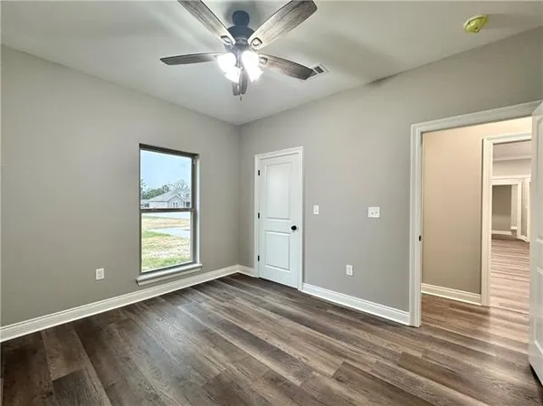 $399,000 | 515 Sophie Lane, Dry Prong, LA 71423