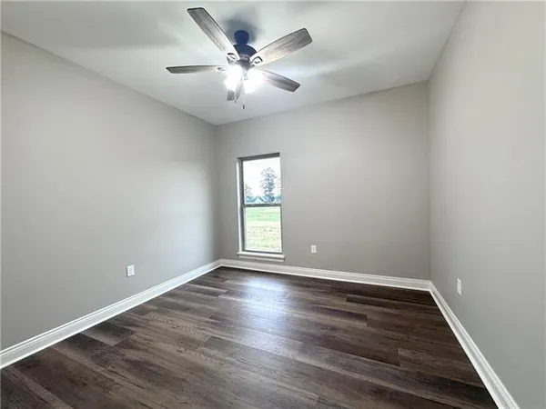 $399,000 | 515 Sophie Lane, Dry Prong, LA 71423