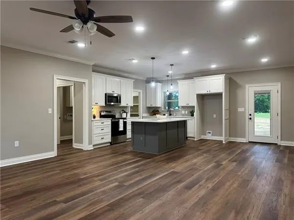 $399,000 | 515 Sophie Lane, Dry Prong, LA 71423