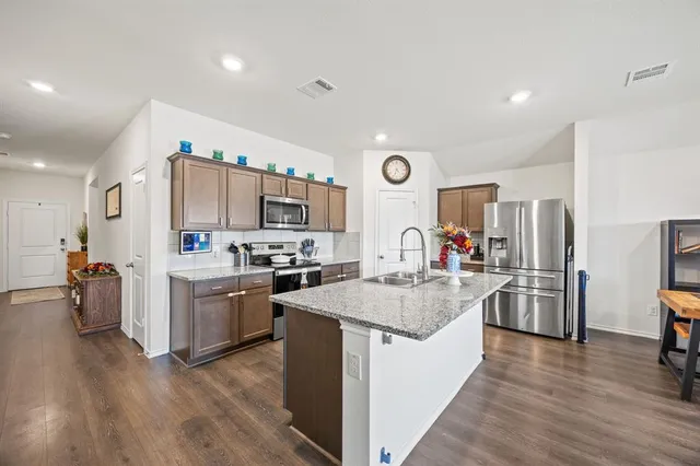 $319,900 | 1942 Duskwood Drive, Lancaster, TX 75146