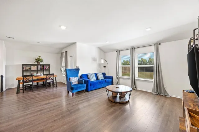 $319,900 | 1942 Duskwood Drive, Lancaster, TX 75146