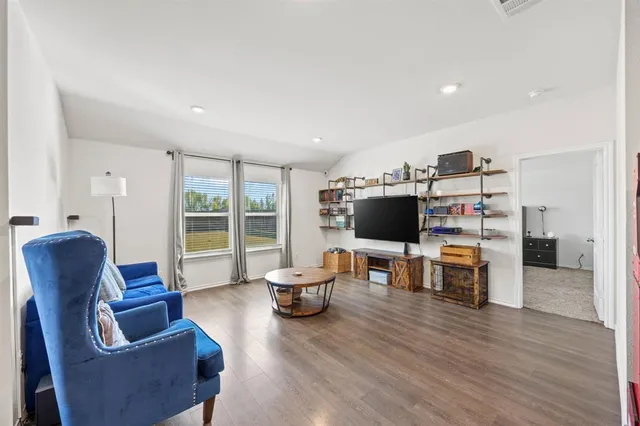 $319,900 | 1942 Duskwood Drive, Lancaster, TX 75146